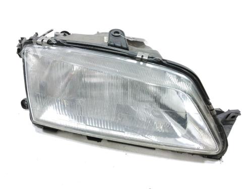 Used Right headlight PEUGEOT 306 Hatchback (7A, 7C, N3, N5) 1.4 (75 hp) 31004785