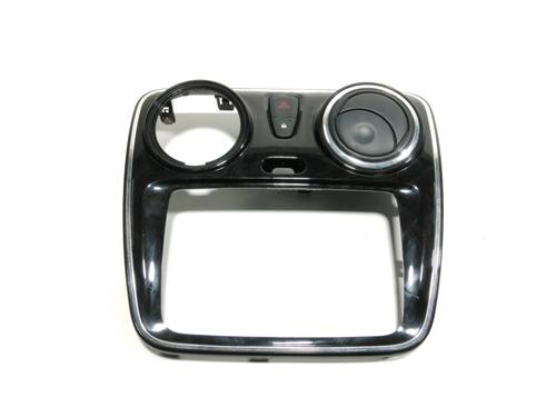 Used Middle console Middle console DACIA LODGY (JS_) 1.5 dCi (JSMC, JSAF) (107 hp) 28231583 28231583