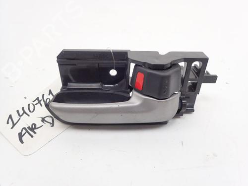 Used Rear right interior door handle Rear right interior door handle 37779632 37779632