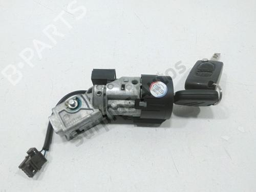 Used Ignition barrel Ignition barrel CITROËN C3 II (SC_) 1.0 VTi 68 (68 hp) 40490781 40490781