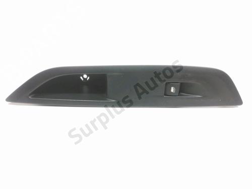 Used Right front window switch Right front window switch 29857830 29857830