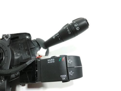 Steering wheel controls RENAULT CLIO IV (BH_) 0.9 TCe 90 (BHNF, BHMA, BHMH, BHJK, BHJR) | BP28226903E15 