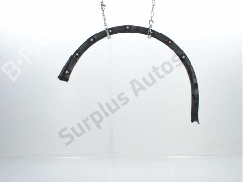 Used Rear right wheel arch trim RENAULT KADJAR (HA_, HL_) 1.7 Blue dCi 150 (HLA7) (150 hp) 31986945