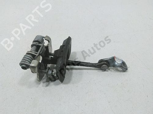 Dørhengsel/Dørstopper Dørhengsel/Dørstopper DACIA DUSTER (HS_) 1.5 dCi (109 hp) 39765481 39765481