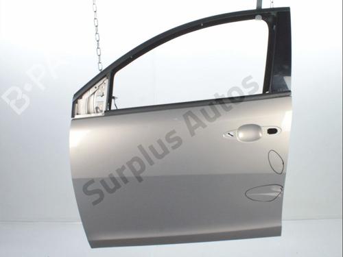 left-front-door-lancia-ypsilon-312_-2011-37775715 main image