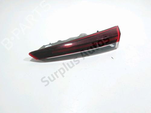Used Right tailgate light RENAULT CAPTUR II (HF_) TCe 130 (HFMF) (131 hp) 28267741