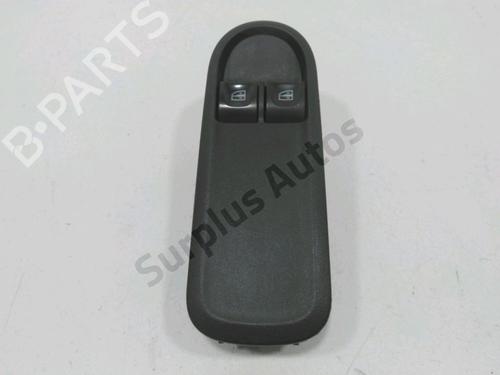 left-front-window-switch-dacia-duster-hs_-2010-2011-2012-2013-2014-2015-2016-2017-2018-34232482 main image