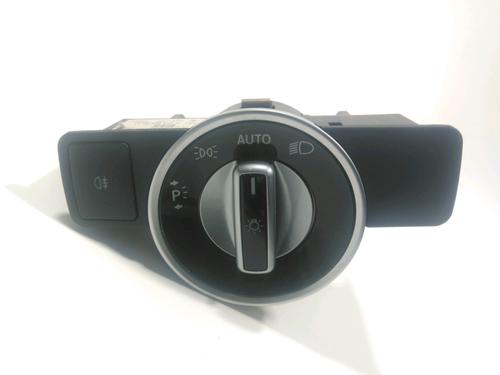 Used Headlight switch MERCEDES-BENZ A-CLASS (W176) A 180 CDI / d (176.012) (109 hp) 28228467