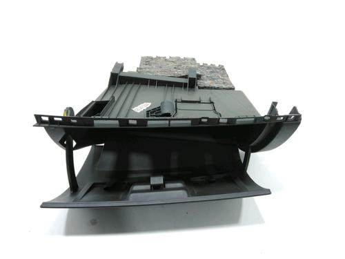 Used Glove box RENAULT CLIO III (BR0/1, CR0/1) 1.5 dCi (BR17, CR17) (86 hp) 30991727