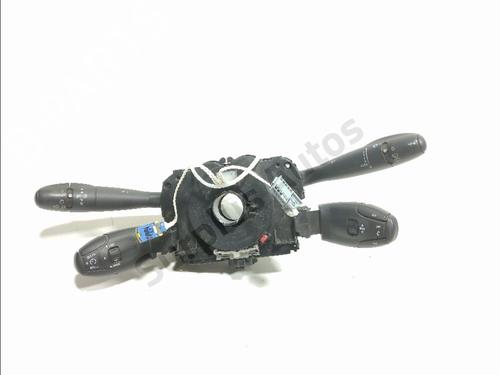 Used Steering wheel controls Steering wheel controls 30524726 30524726