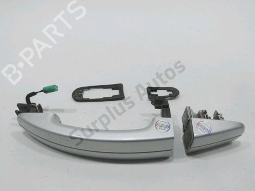 rear-left-exterior-door-handle-ford-c-max-ii-dxacb7-dxaceu-2010-2011-2012-2013-2014-2015-2016-2017-2018-2019-30999799 main image
