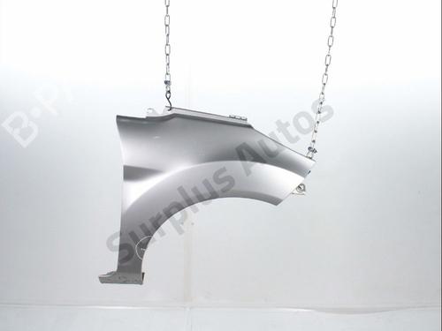 Used Right front fenders Right front fenders 38300646 38300646