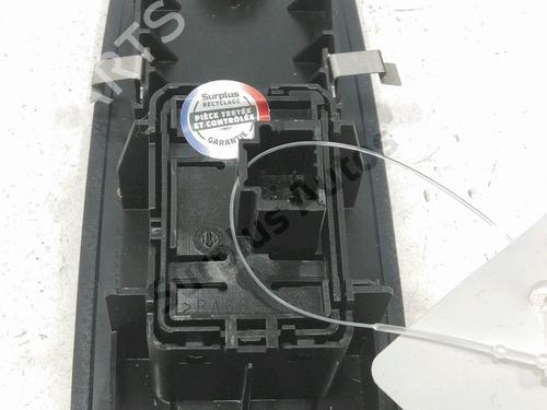 Right front window switch RENAULT LAGUNA III (BT0/1) 1.5 dCi (BT00, BT0A, BT0T, BT1J) | BP30994503I26