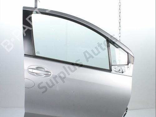 Used Right front door Right front door 37870743 37870743