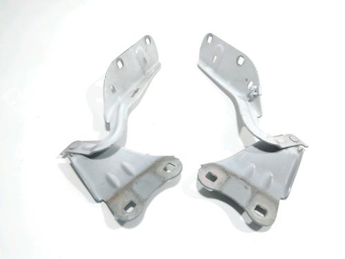 Used Hinge/Door check strap Hinge/Door check strap RENAULT WIND (E4M_) 1.2 (E4MF) (101 hp) 28237471 28237471