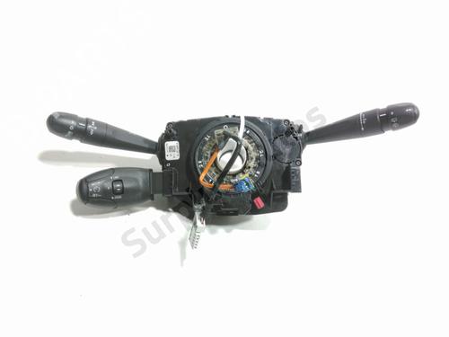 Commandes au volant Commandes au volant PEUGEOT 208 I (CA_, CC_) 1.2 VTI 82 (82 hp) 35941502 35941502