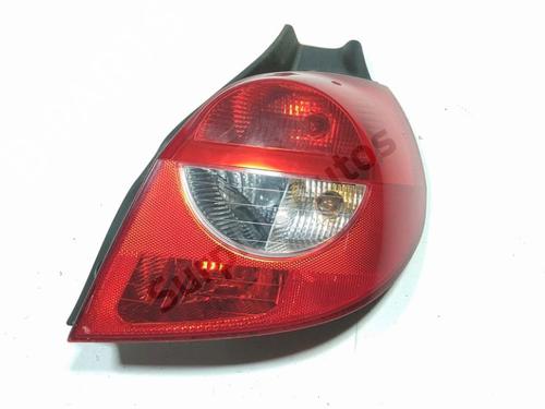 right-taillight-renault-clio-iii-br01-cr01-2005-2006-2007-2008-2009-2010-2011-2012-2013-2014-38982019 main image