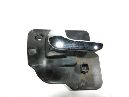 Used Front left interior door handle Front left interior door handle 37775226 37775226