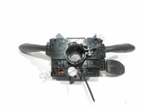 Steering wheel controls PEUGEOT 308 I (4A_, 4C_) 1.6 HDi | BP29145337E15 