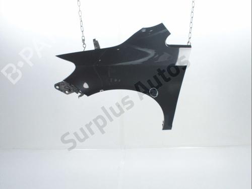 Used Left front fenders VW GOLF PLUS V (5M1, 521) 1.9 TDI (105 hp) 28236123