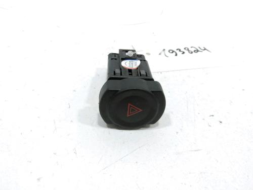 Used Warning switch Warning switch DACIA SANDERO 1.5 dCi (68 hp) 30990030 30990030