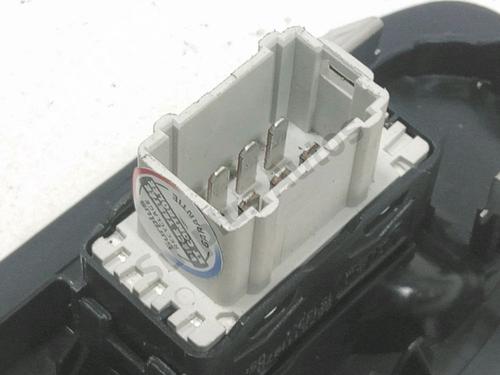 Right front window switch PEUGEOT 208 I (CA_, CC_) 1.6 HDi | BP37773057I26 - Image 3