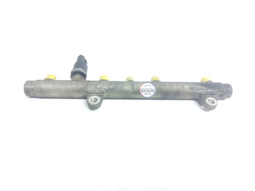 Used Injection rail Injection rail 28221291 28221291