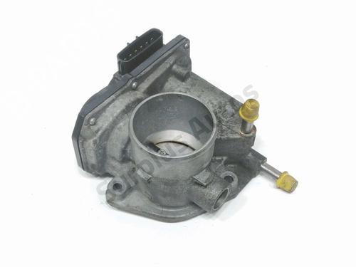 Used Throttle body TOYOTA YARIS (_P13_) 1.5 Hybrid (NHP130_, NHP130) (101 hp) 28972082