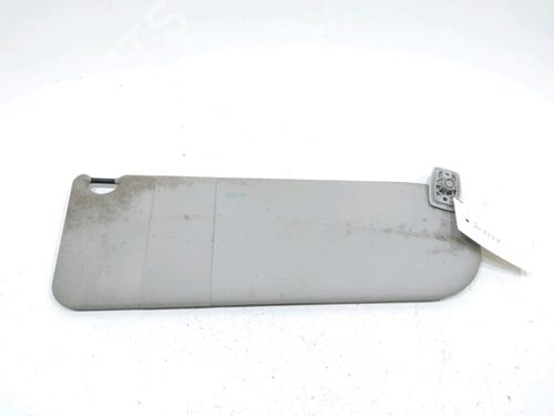 Used Right sun visor Right sun visor 31002750 31002750