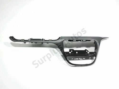 Used Middle console PEUGEOT 2008 I (CU_) 1.2 THP 130 / PureTech 130 (130 hp) 28231629