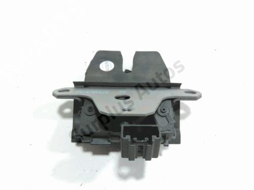 Used Tailgate lock VOLVO V40 Hatchback (525) D2 (114 hp) 31914128