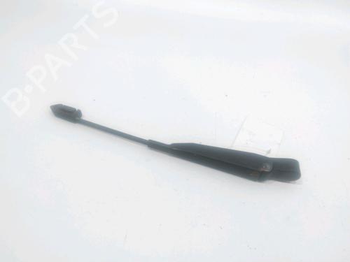 Used Rear windshield wiper arm Rear windshield wiper arm 31007304 31007304