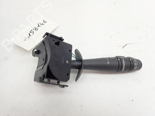 Used Switch RENAULT TWINGO II (CN0_) 1.2 16V (CN0K, CN0V, CN0A) (76 hp) 30989350