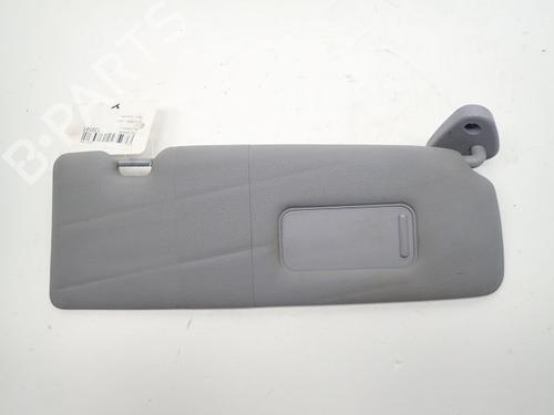 Used Right sun visor Right sun visor 37784408 37784408