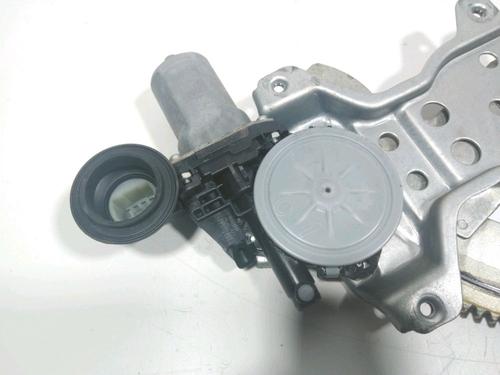 Vindusheismekanisme høyre foran SUZUKI SWIFT III (MZ, EZ) 1.3 (RS413, ZC11S) | BP29857904C23