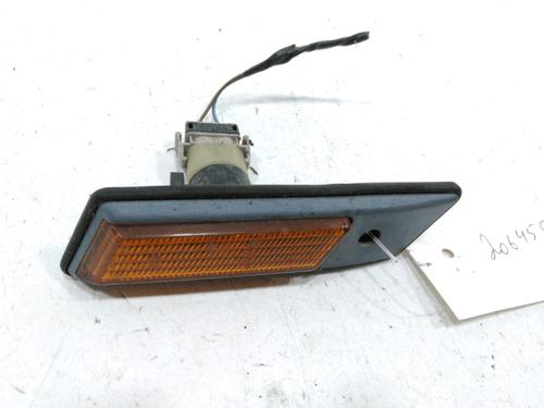 Used Right side indicator BMW 3 (E36) 325 tds (143 hp) 31005439