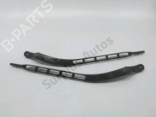 Used Front windshield wiper arm Front windshield wiper arm 38613815 38613815