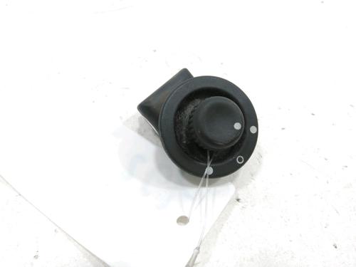 Used Mirror switch RENAULT MEGANE I (BA0/1_) 1.6 16V (BA04, BA0B, BA11, BA1J, BA16, BA19, BA1K, BA1V,... (107 hp) 30994639