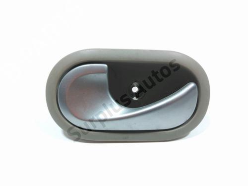 Used Front left interior door handle Front left interior door handle 28243402 28243402