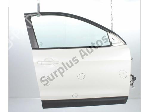 Used Right front door Right front door 39089127 39089127
