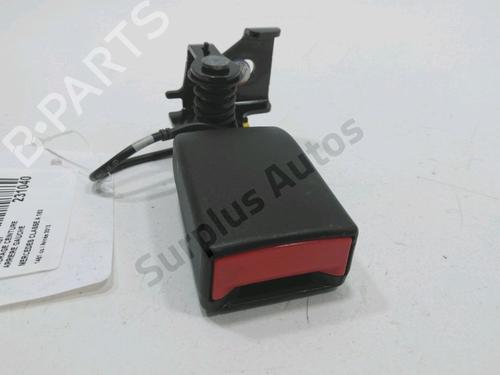 Used Seat buckle MERCEDES-BENZ A-CLASS (W176) A 180 CDI / d (176.012) (109 hp) 30992733