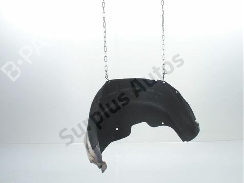 Used Wheel arch RENAULT GRAND SCÉNIC II (JM0/1_) 1.9 dCi (JM0G, JM12, JM1G, JM2C) (120 hp) 28257363