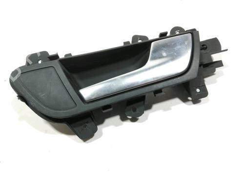 Used Front right interior door handle Front right interior door handle 28242769 28242769
