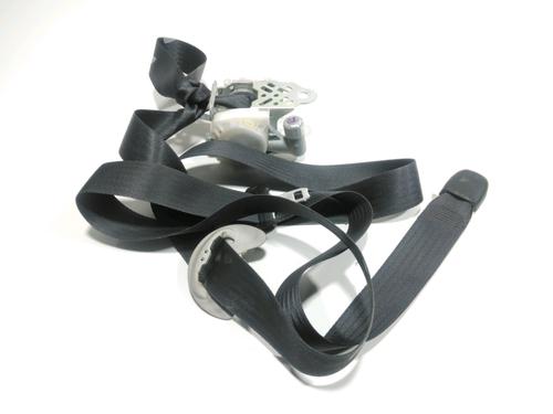front-right-seatbelt-subaru-outback-br-2009-37770460 main image