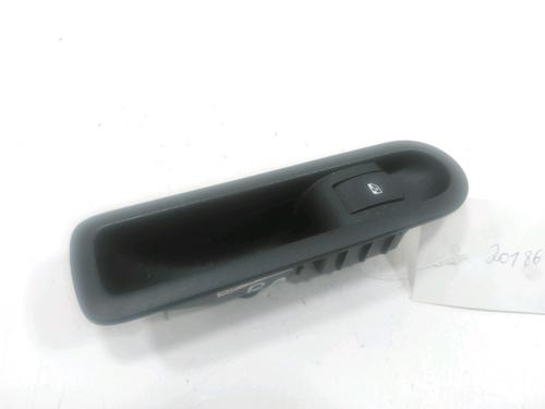 Used Right rear window switch Right rear window switch 30999318 30999318