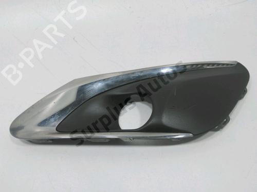 Used Grille Grille PEUGEOT 308 II (LB_, LP_, LW_, LH_, L3_) 1.2 THP 130 (131 hp) 34148582 34148582