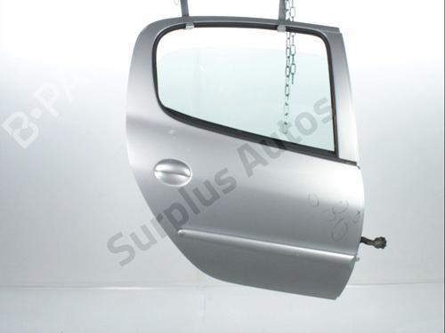 Used Right rear door PEUGEOT 206+ (2L_, 2M_) 1.4 HDi eco 70 (68 hp) 31304765