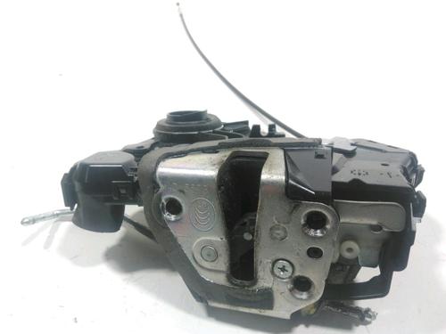 Used Front left lock TOYOTA RAV 4 III (_A3_) 2.2 D 4WD (ALA30_, ALA30R) (136 hp) 28248001