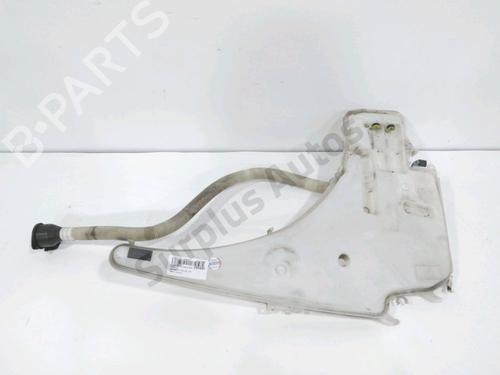 Used Windscreen washer tank Windscreen washer tank BMW 1 (E87) 116 d (116 hp) 36765022 36765022