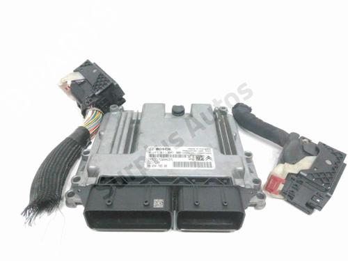Used Engine control unit (ECU) CITROËN C4 CACTUS 1.6 BlueHDi 100 (99 hp) 31635717